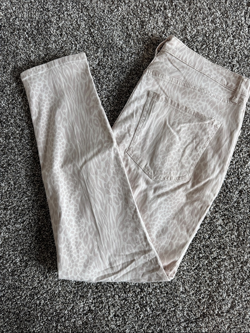 Express Women's Straight Leg Jeans in Light Beige Animal Print